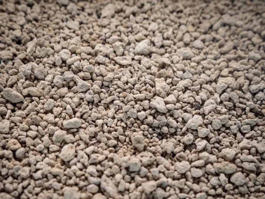 Beaver Pumice 3/8 inch by 1/16 inch pumice grade